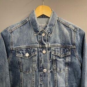 GAP Icon Denim Jean Jacket​​​​